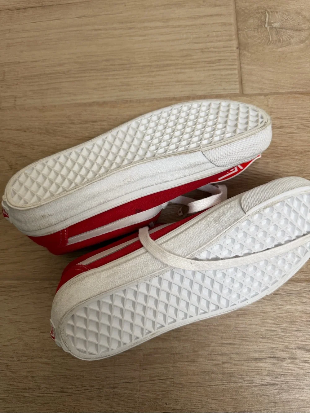 NWT Vans Red & White Classic Skate Sneakers